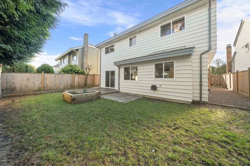 4391 TIFFIN CRESCENT - photo 4 of 25