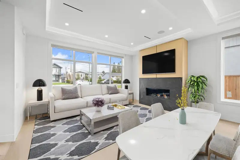 1054 SMITH AVENUE - photo 3 of 38