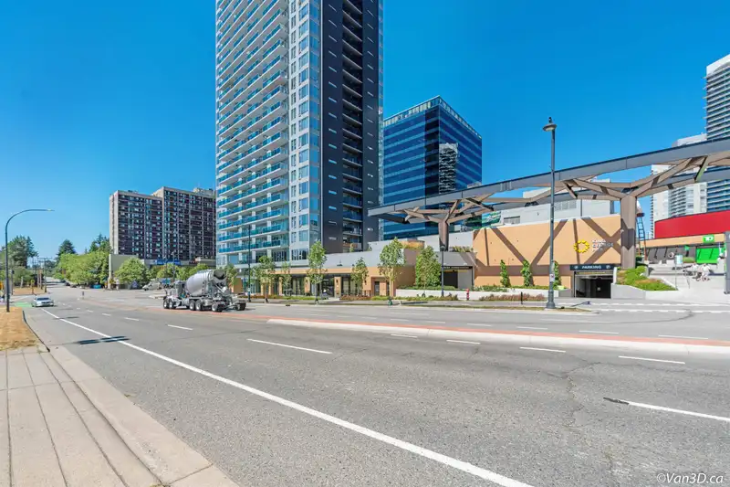 1101 13615 FRASER HIGHWAY - photo 4 of 9