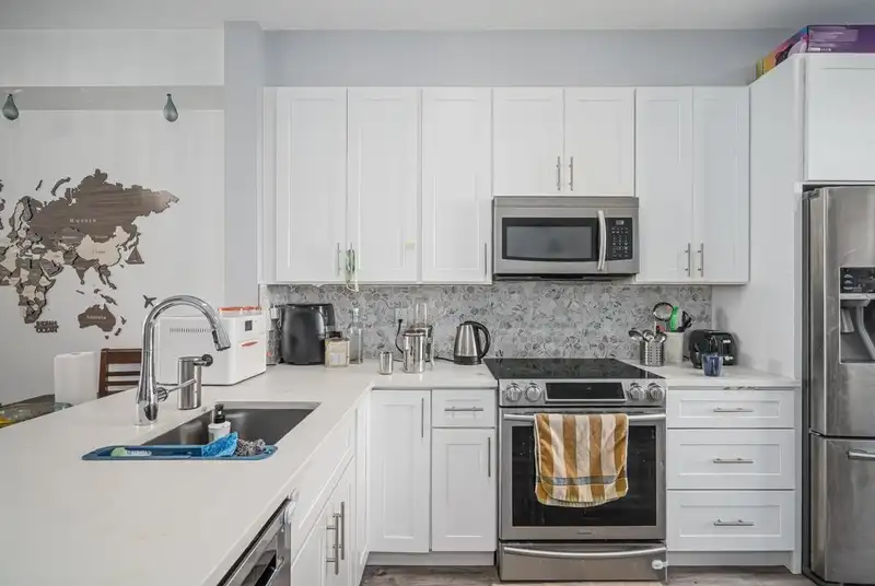 92 7088 191 STREET - photo 1 of 29
