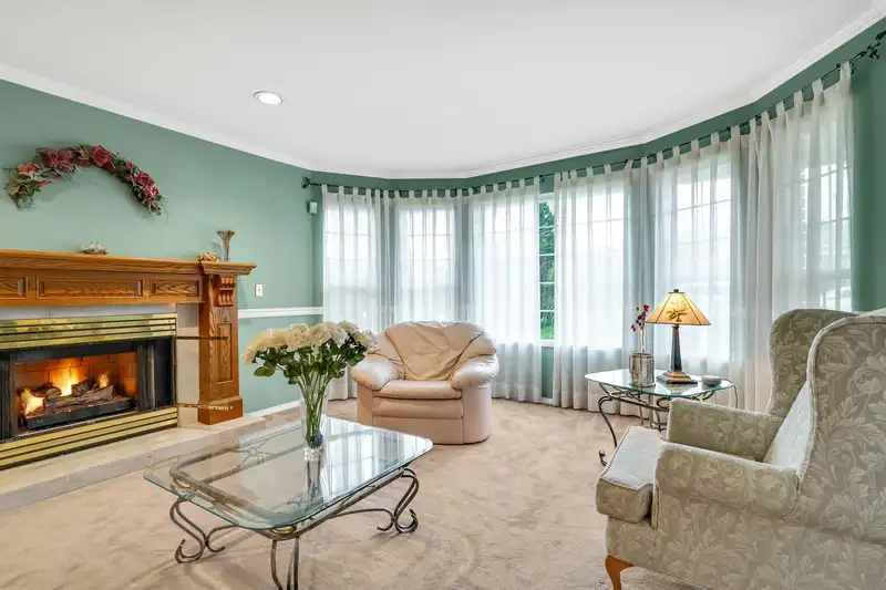 9738 BAKERVIEW DRIVE - photo 4 of 31