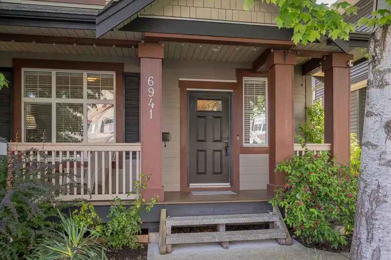 6941 208B STREET - photo 2 of 40