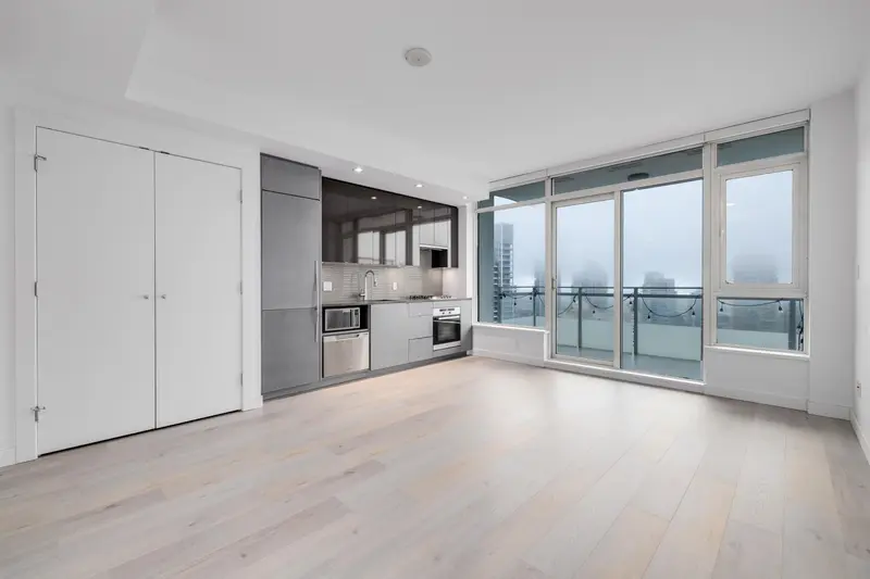 3502 4508 HAZEL STREET - photo 4 of 23