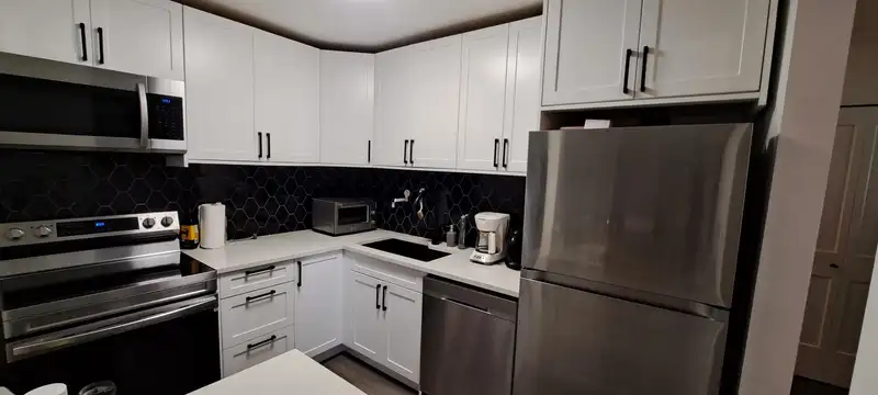 305 32870 GEORGE FERGUSON WAY - photo 3 of 15