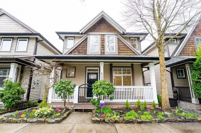 6170 150 STREET - photo 1 of 29