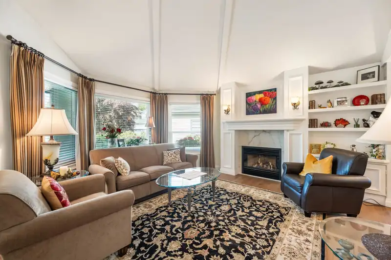 8428 215 STREET - photo 4 of 40