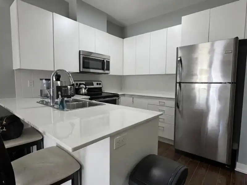 414 20460 DOUGLAS CRESCENT - photo 1 of 16