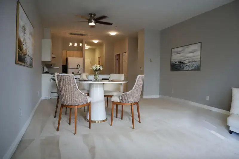 322 2109 ROWLAND STREET - photo 3 of 16