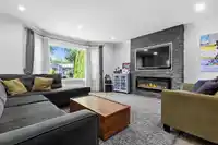 18238 58B AVENUE - thumbnail 10