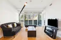 204 788 ARTHUR ERICKSON PLACE - thumbnail 3