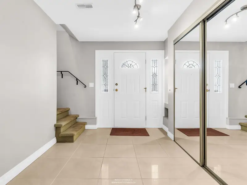 6431 NANIKA CRESCENT - photo 2 of 25