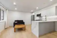2885 E GEORGIA STREET - thumbnail 2