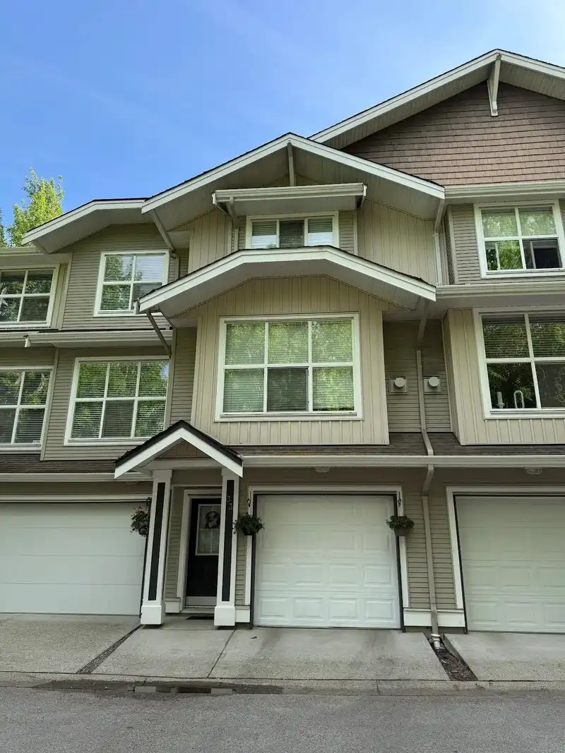 33 20460 66 AVENUE - photo 1 of 35