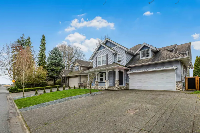 2755 BERNADOTTE STREET - photo 4 of 25