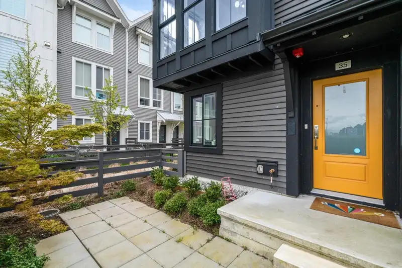 35 4726 ORCA WAY - photo 3 of 28