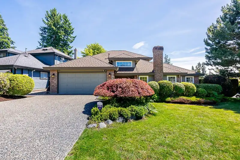 12310 56 AVENUE - photo 1 of 26