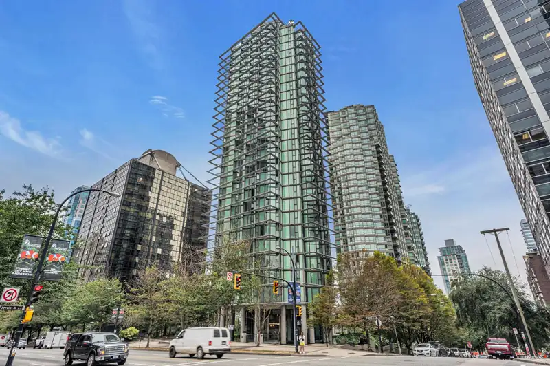 2106 1331 W GEORGIA STREET - photo 1 of 19