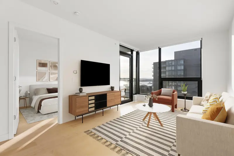 1004 135 E 13TH STREET - photo 1 of 25