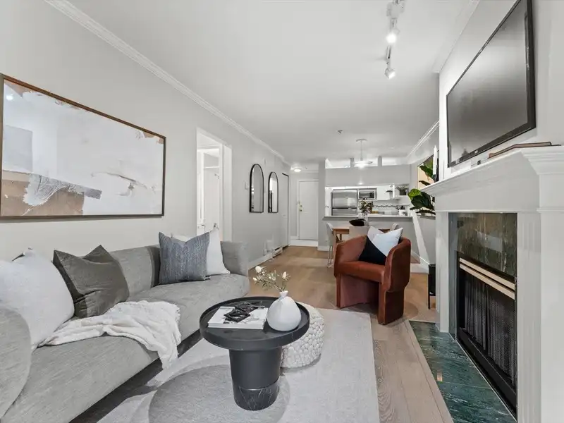 205 3638 W BROADWAY - photo 1 of 25