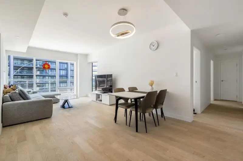417 6833 PEARSON WAY - photo 4 of 20