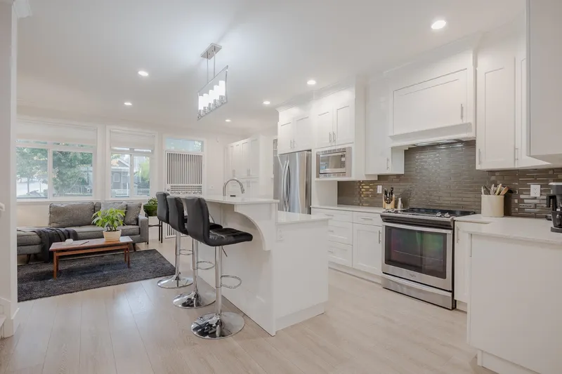 1 7198 179 STREET - photo 4 of 25