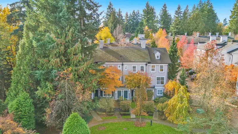 58 15075 60 AVENUE - photo 1 of 25