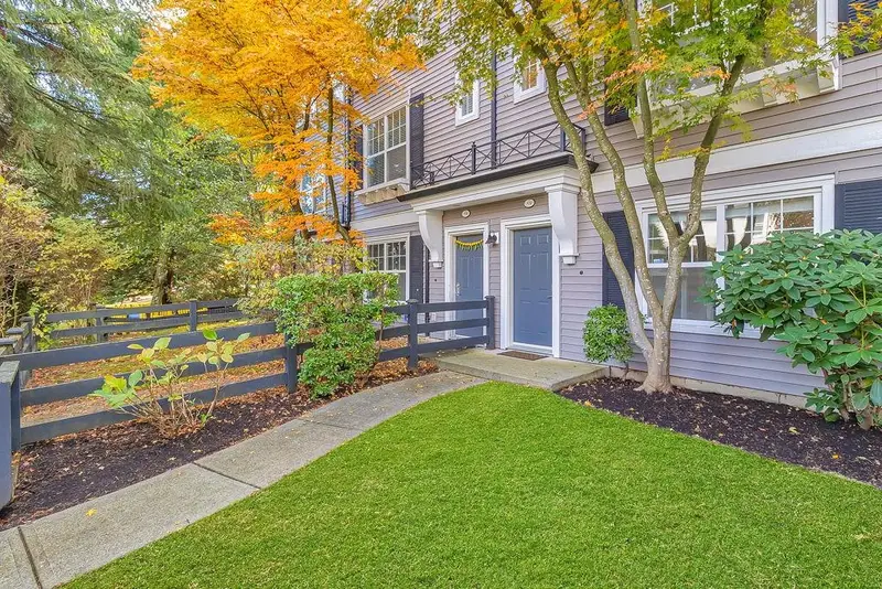 58 15075 60 AVENUE - photo 4 of 25