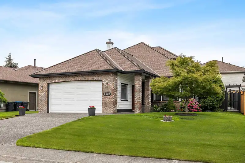 2670 FORTRESS DRIVE - photo 1 of 29
