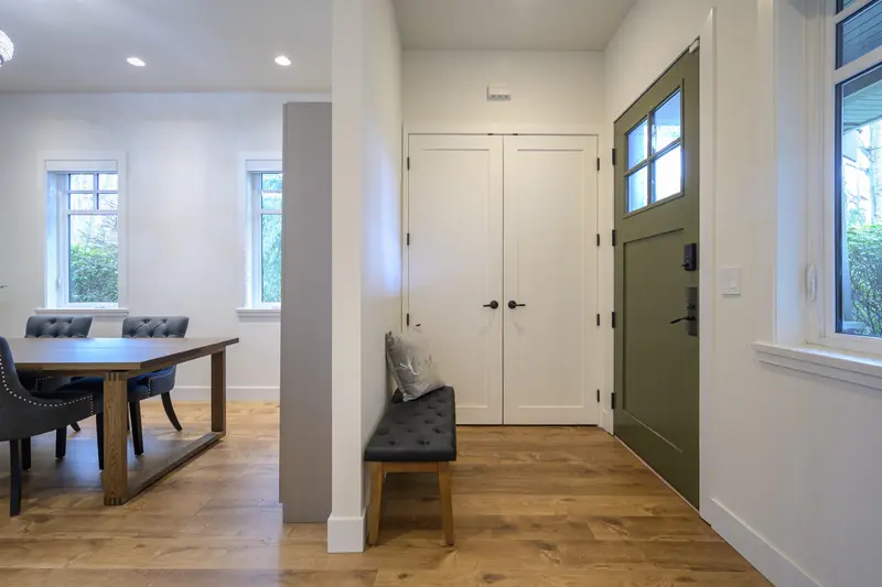 30 3122 160 STREET - photo 2 of 25