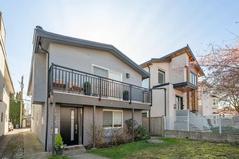 3616 E GEORGIA STREET - photo 1 of 25