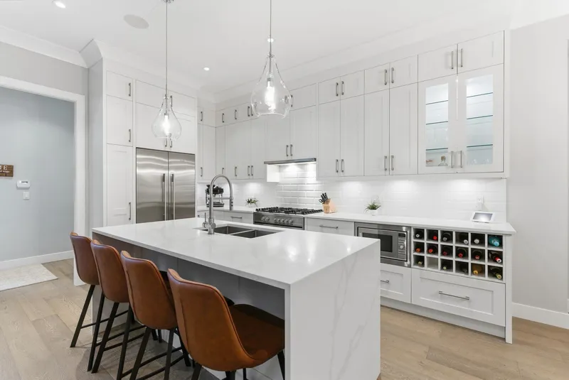 15786 23B AVENUE - photo 1 of 25