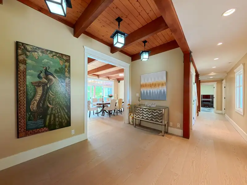 366 KEITH ROAD - photo 2 of 36