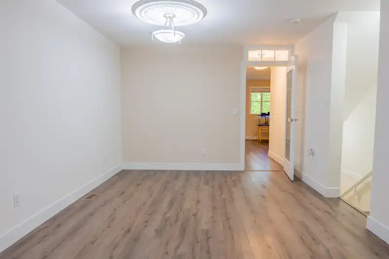 27 6568 193B STREET - photo 2 of 23