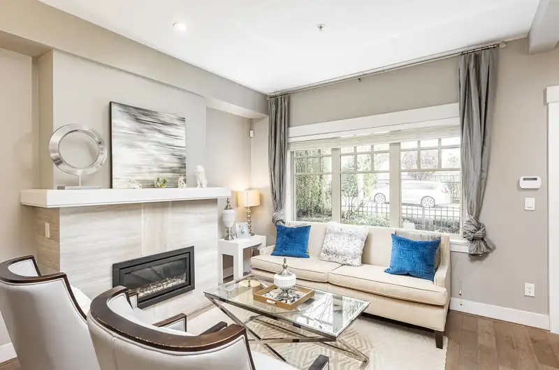 956 W 43RD AVENUE - photo 1 of 33