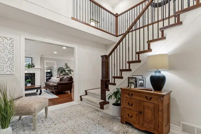34849 EVERETT DRIVE - photo 4 of 40