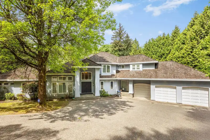 3299 137A STREET - photo 2 of 40