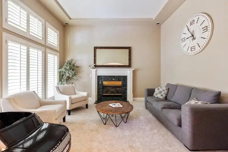 3299 137A STREET - photo 4 of 40