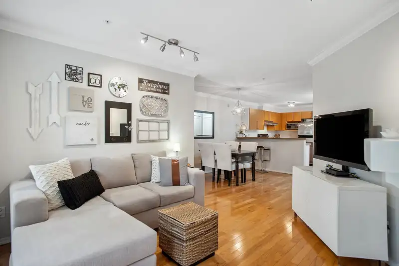 106 1150 E 29TH STREET - photo 4 of 26