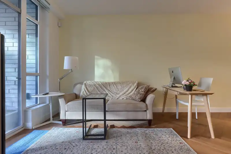 109 458 W 63RD AVENUE - photo 3 of 21