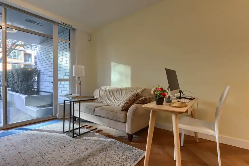 109 458 W 63RD AVENUE - photo 4 of 21
