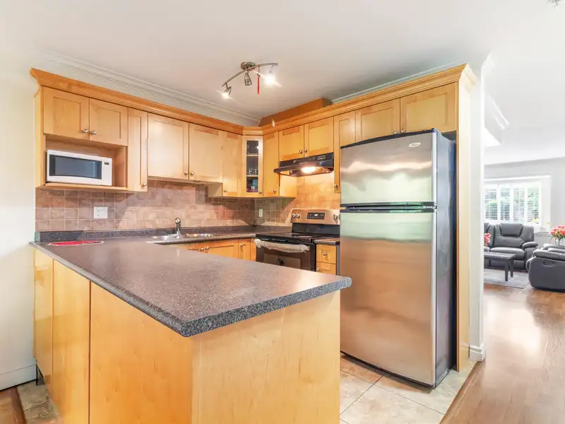 30 11255 132 STREET - photo 3 of 23