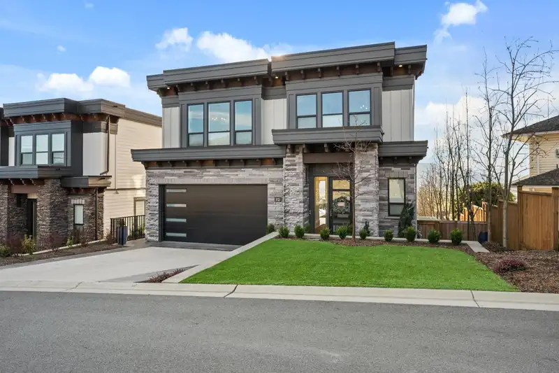 12 2290 BOLEY STREET - photo 2 of 40