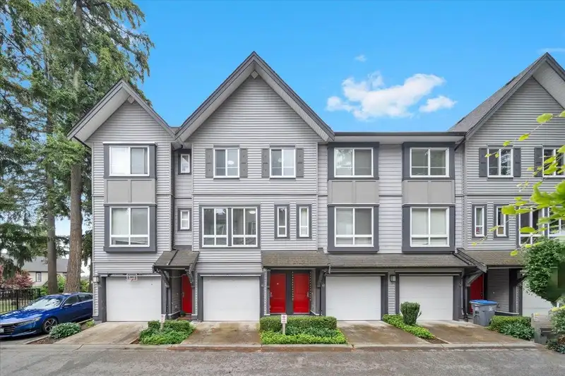 86 14555 68 AVENUE - photo 1 of 35