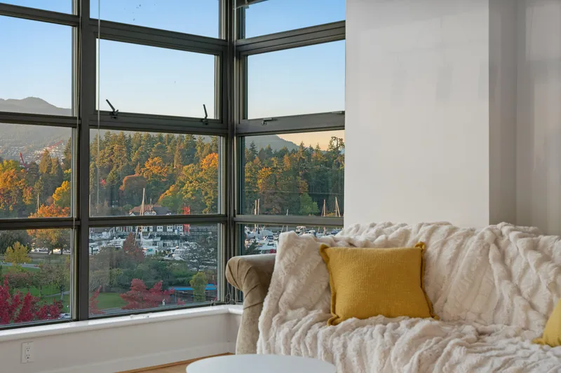 504 1790 BAYSHORE DRIVE - photo 3 of 25