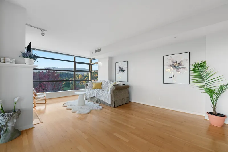 504 1790 BAYSHORE DRIVE - photo 4 of 25