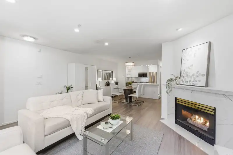 20 3428 ADANAC STREET - photo 3 of 39