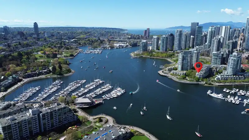 606 1288 MARINASIDE CRESCENT - photo 1 of 40