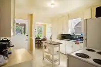 5962 DUNBAR STREET - thumbnail 7