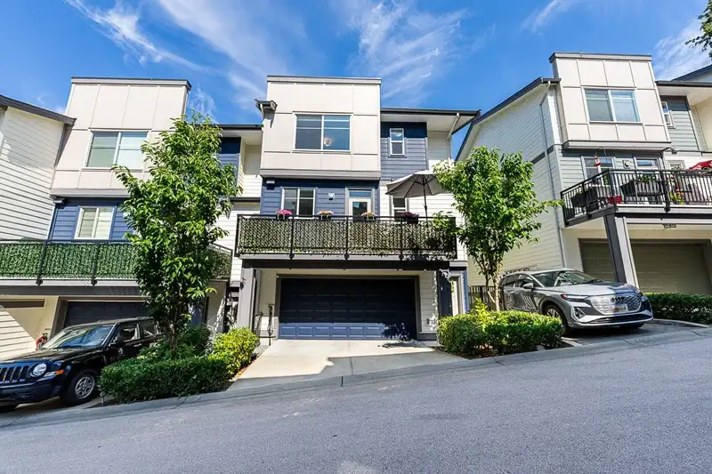 57 15665 MOUNTAIN VIEW DRIVE - photo 2 of 40