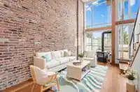 217 10 RENAISSANCE SQUARE - thumbnail 3